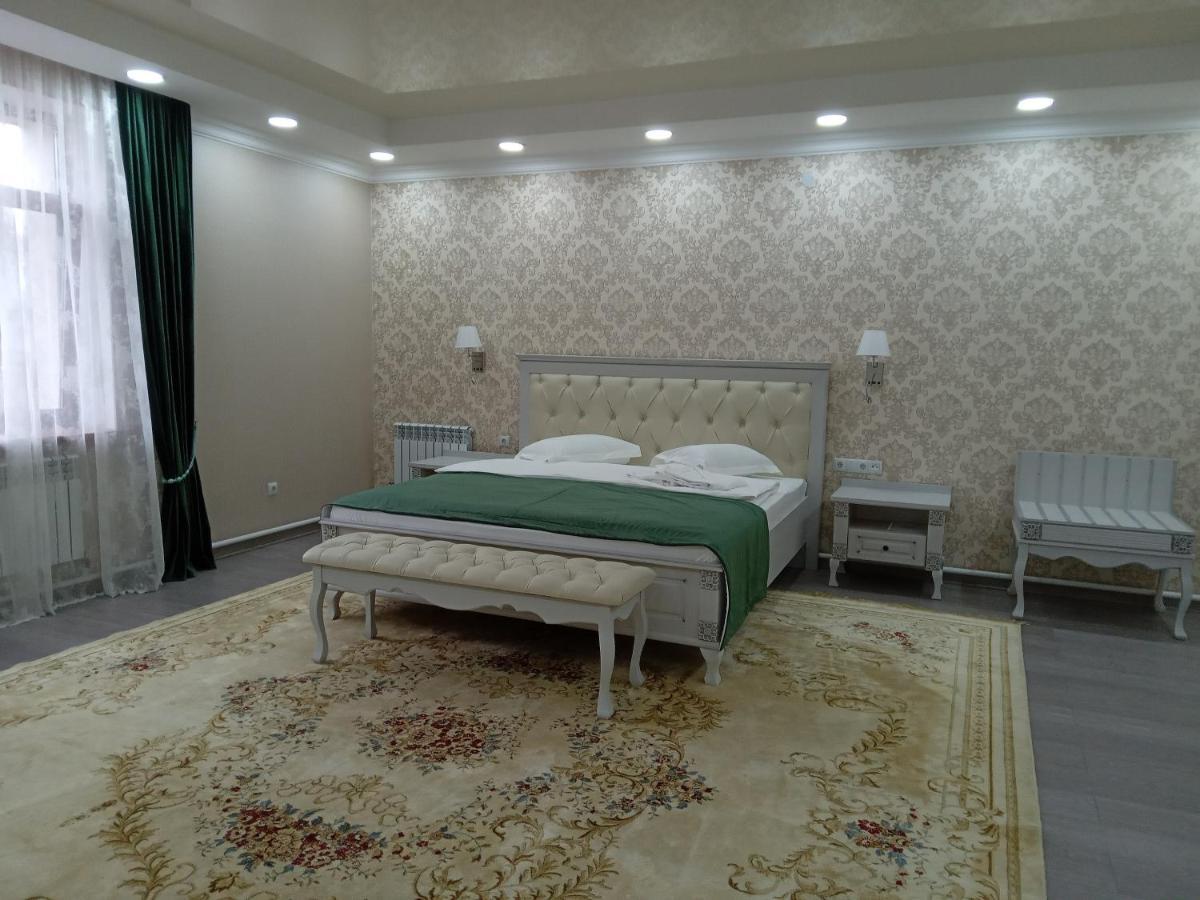Grand Holiday Hall Павлодар Экстерьер фото